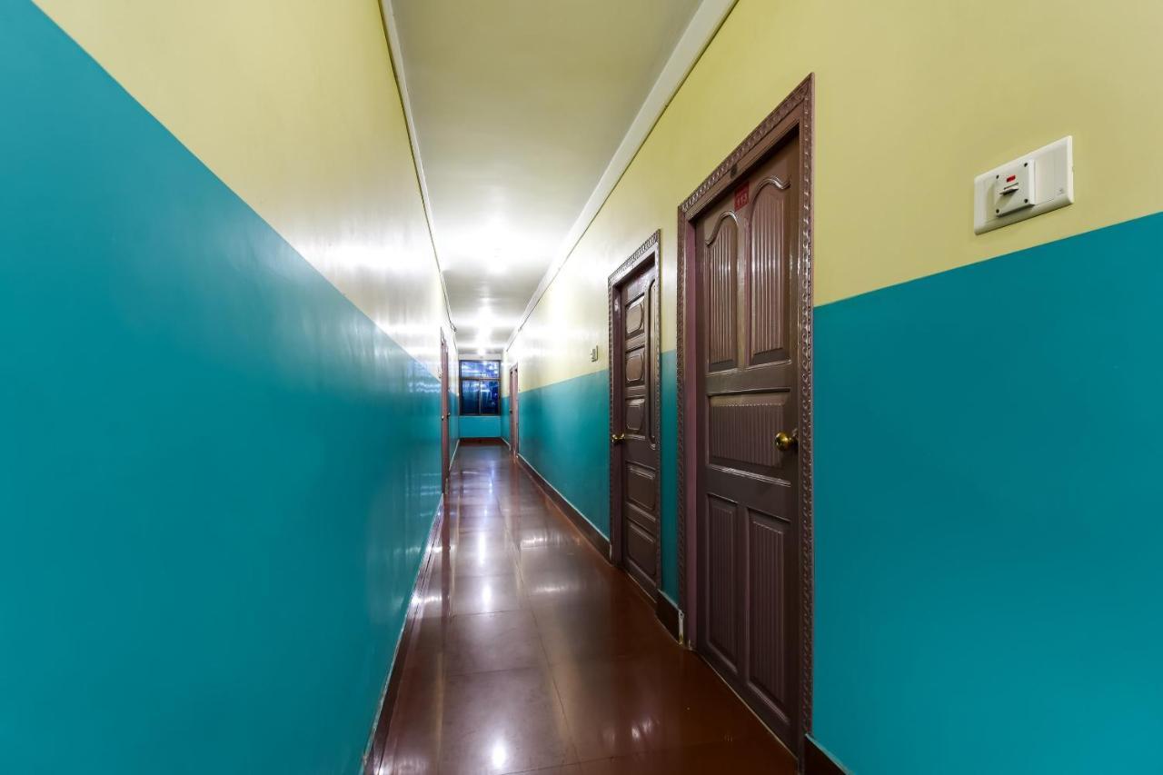 Oyo 44160 Hotel Sahana Jangipur Zewnętrze zdjęcie