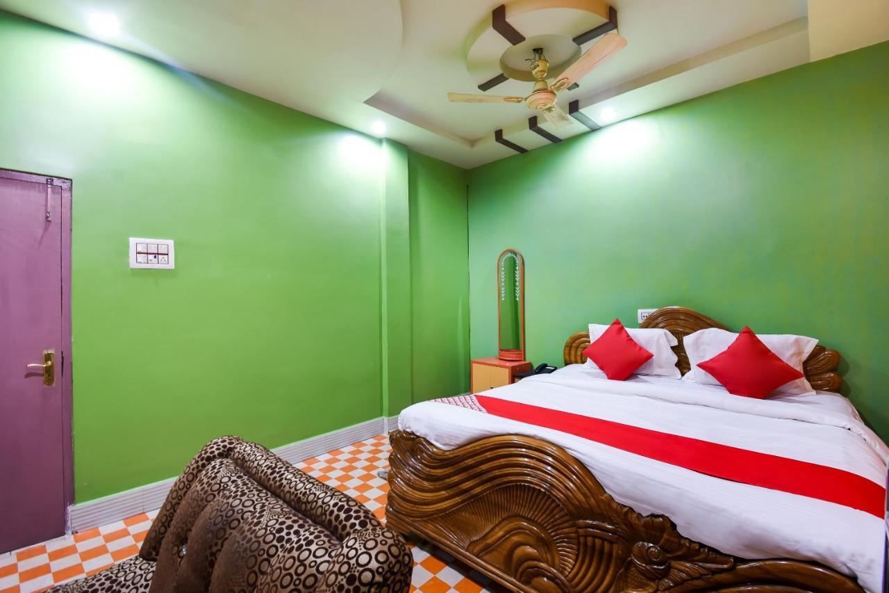 Oyo 44160 Hotel Sahana Jangipur Zewnętrze zdjęcie